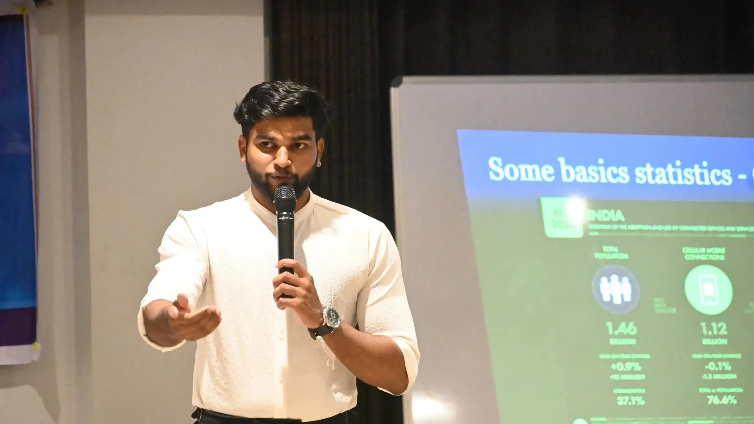 Speaker addressing LIC agents during the seminar at San Tourist Home, Kollam